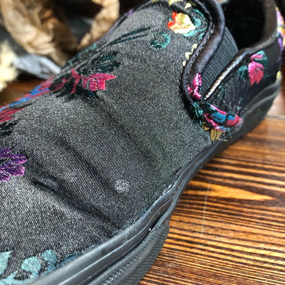 Vans Black Sneakers Classic Style - Picture 9 of 13